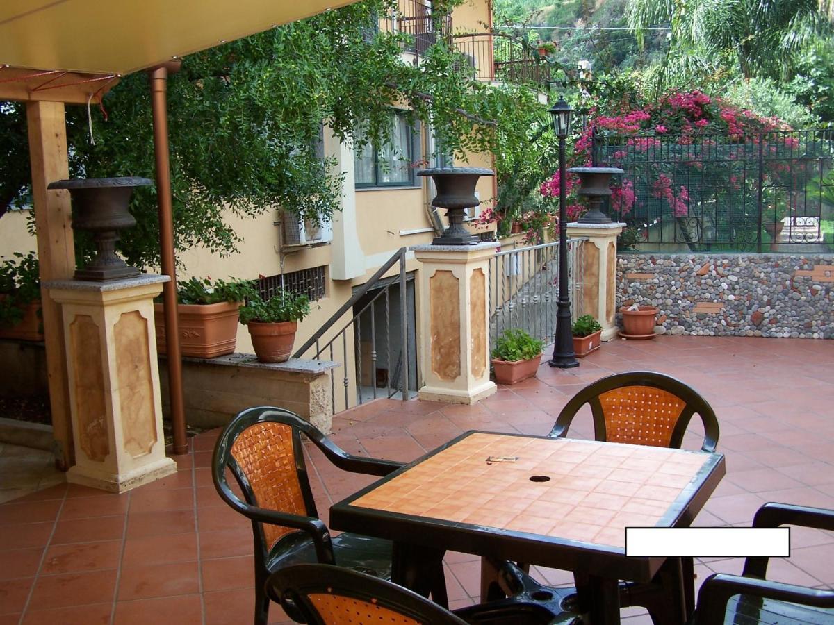 Hotel Nautilus Nicotera Bagian luar foto