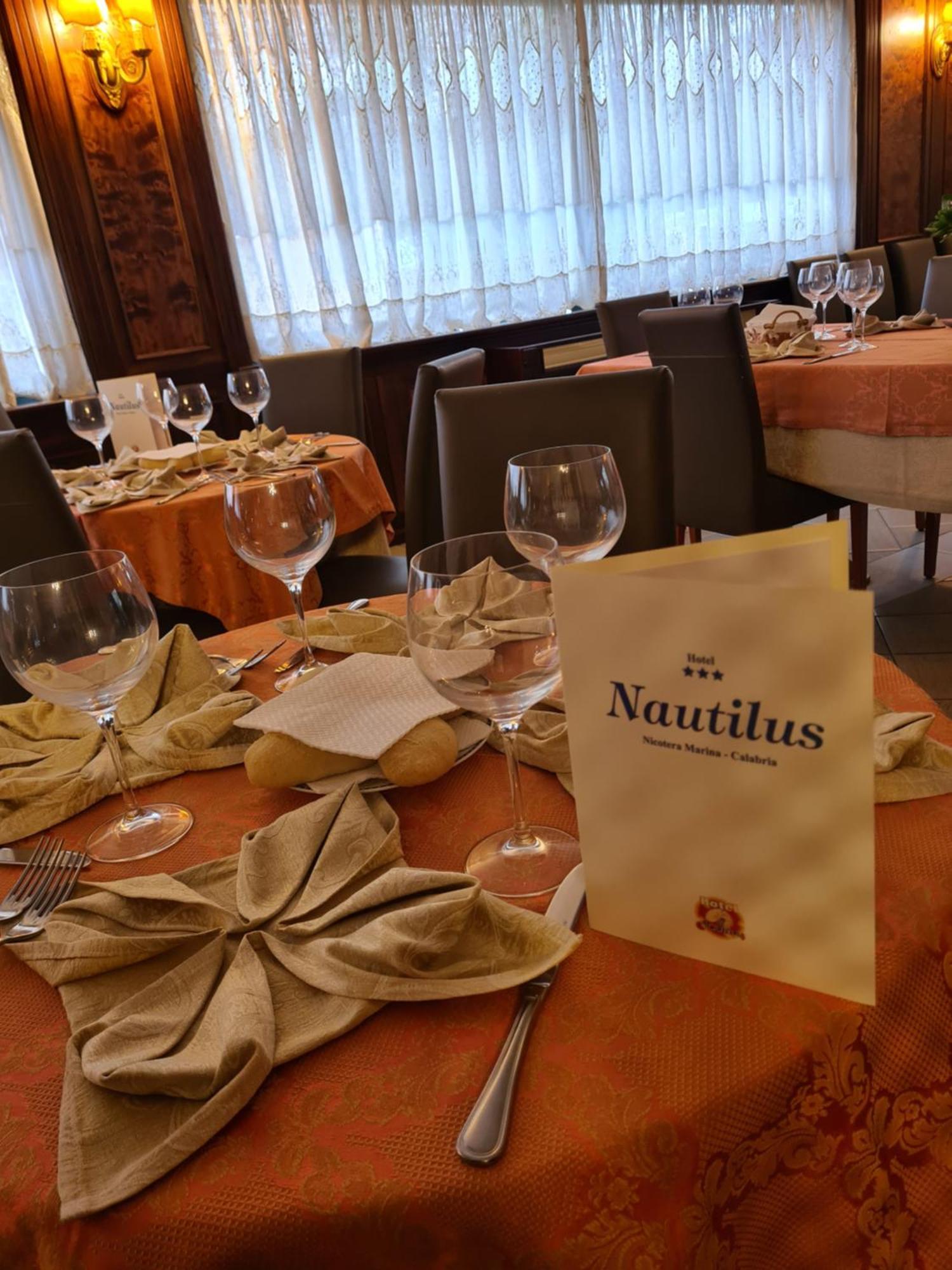 Hotel Nautilus Nicotera Bagian luar foto
